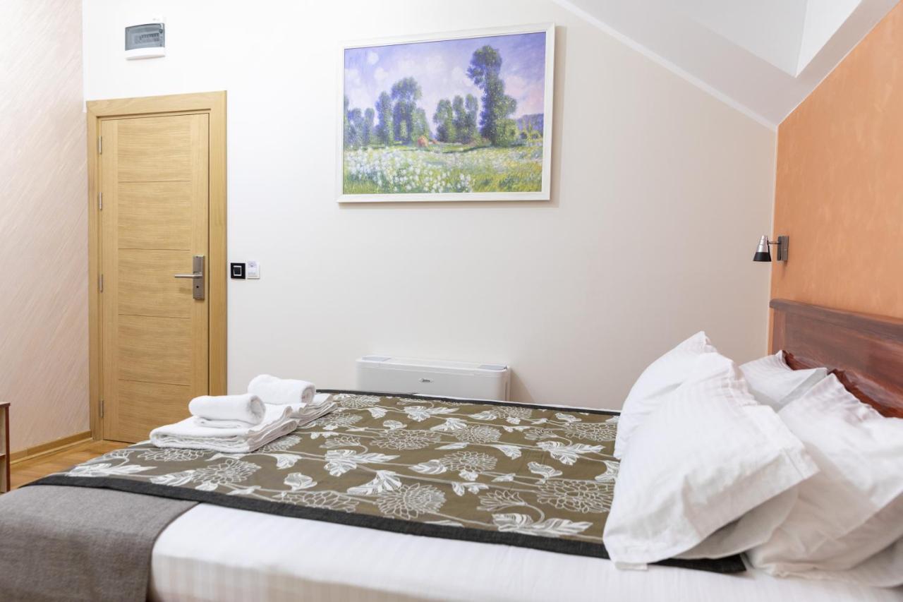 Hotel Kutko Pančevo Extérieur photo