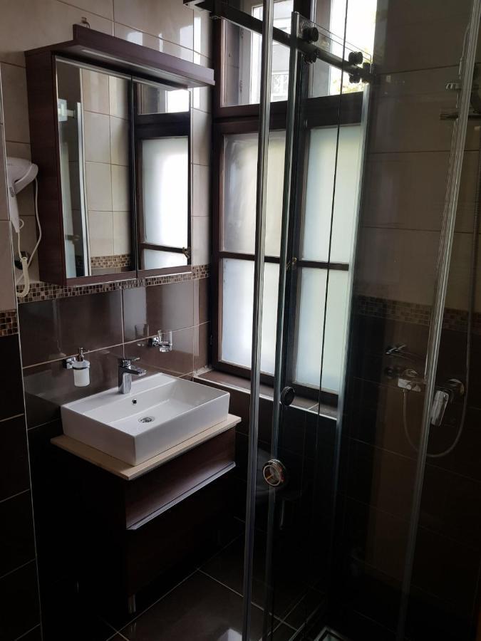 Hotel Kutko Pančevo Extérieur photo