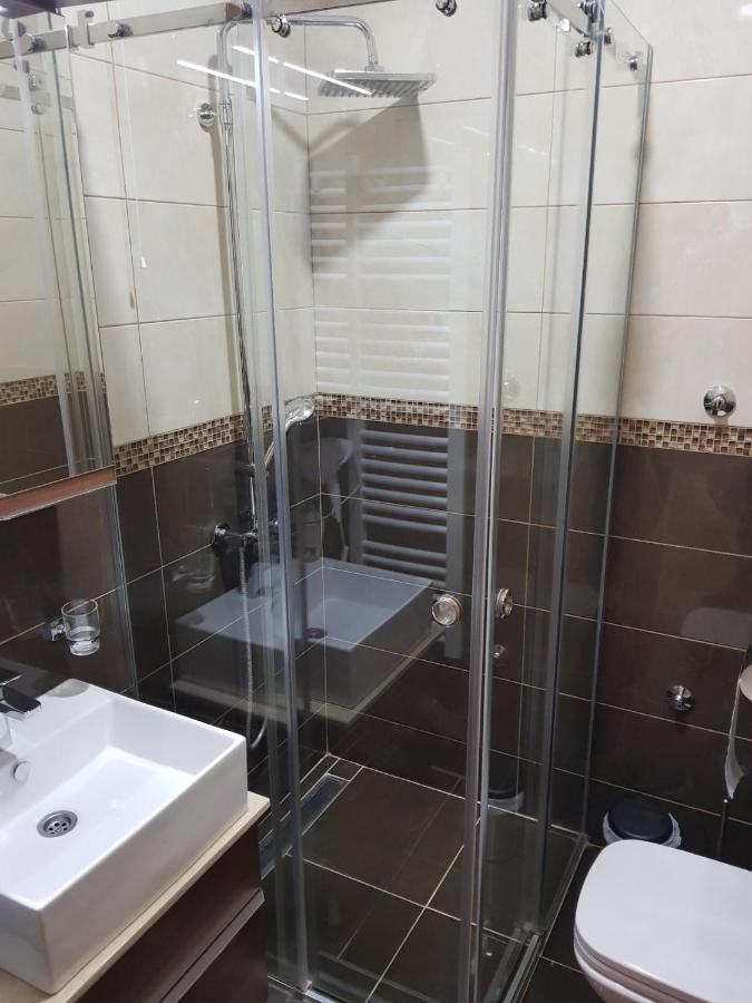 Hotel Kutko Pančevo Extérieur photo