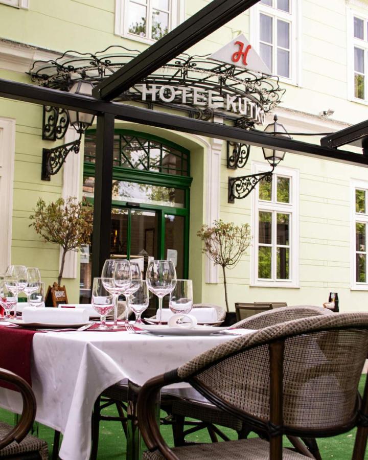 Hotel Kutko Pančevo Extérieur photo